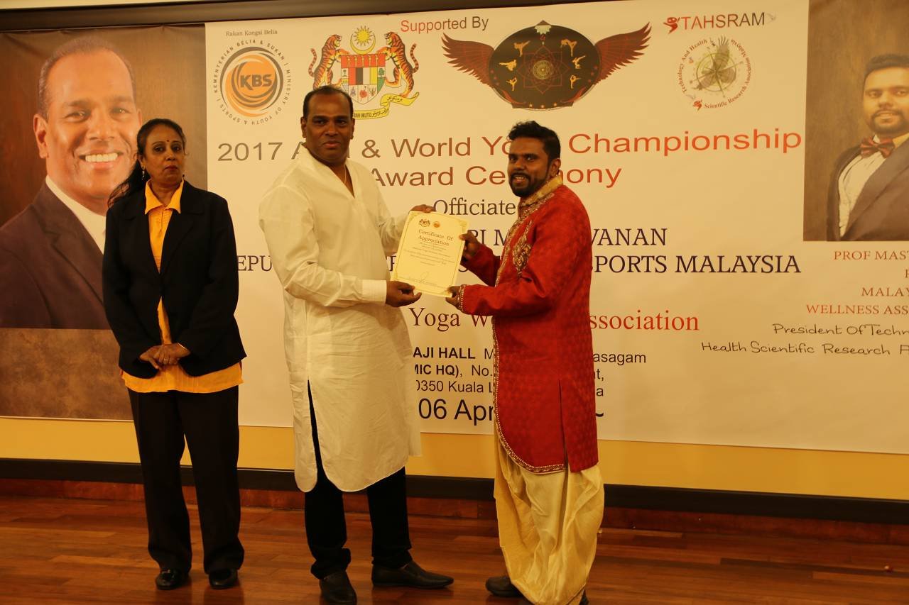 Ministry of Sports recognition by Dato' Saravanan