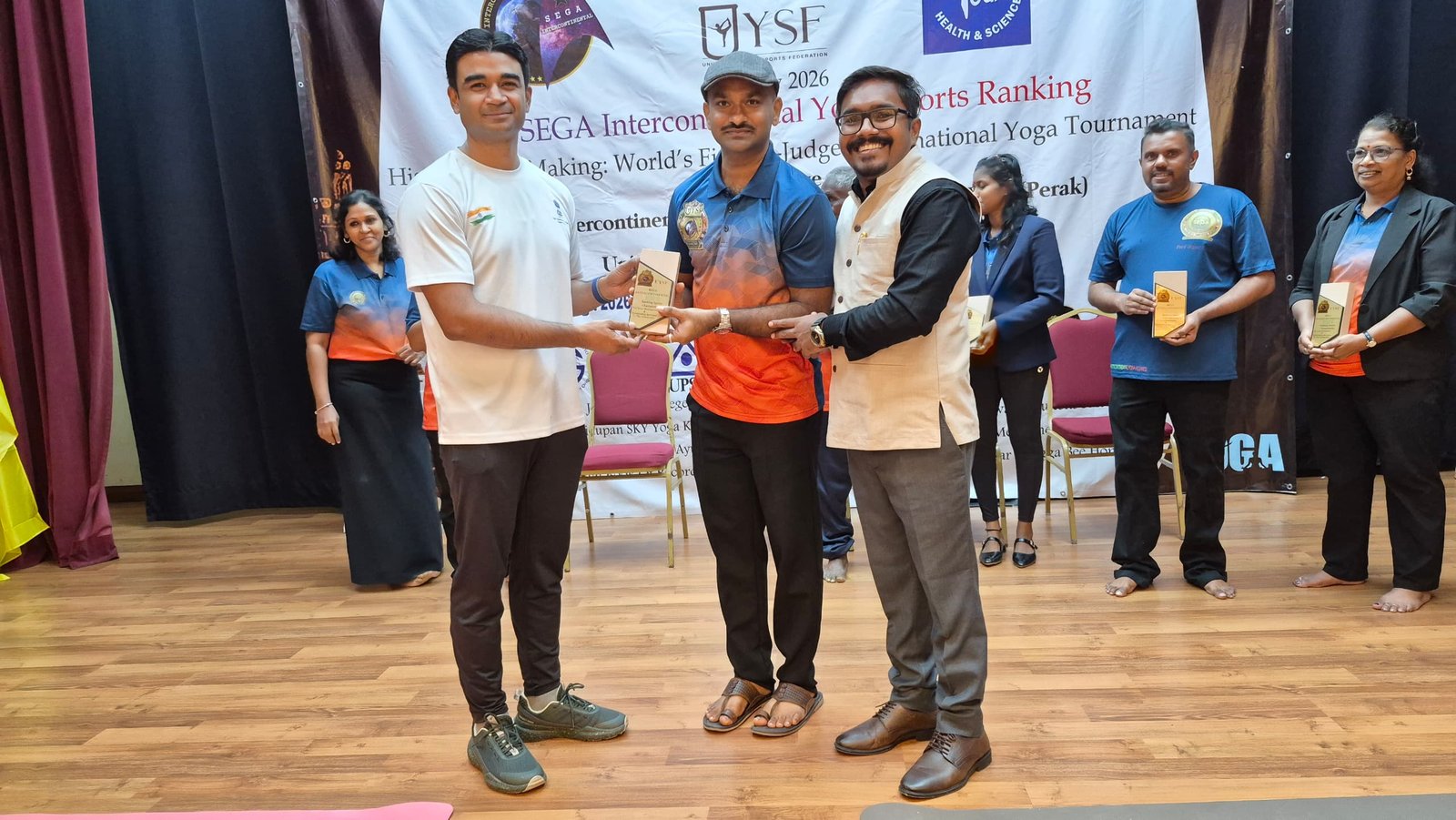 Plaque presentation