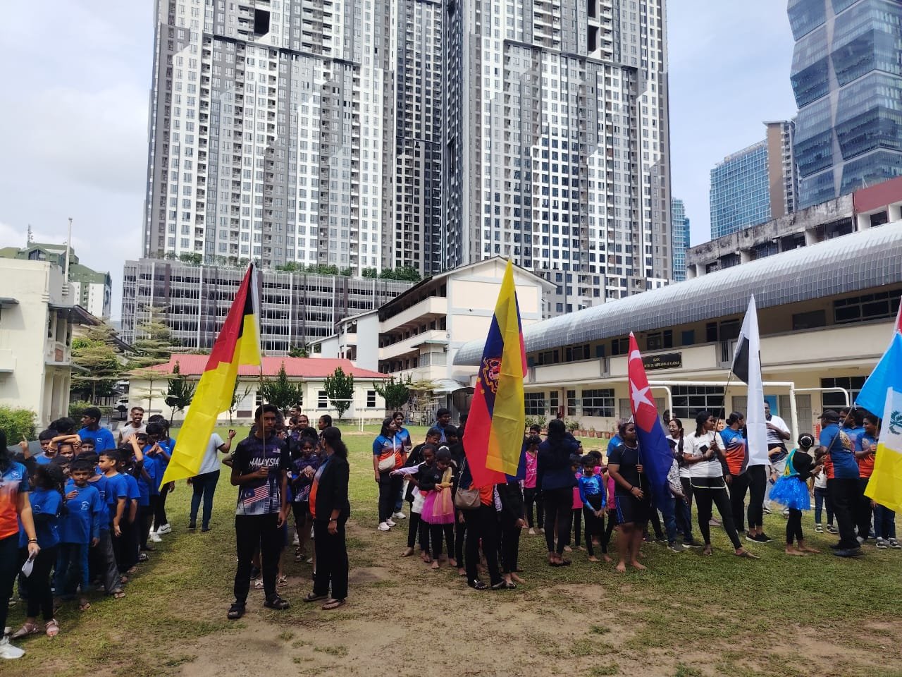 States and flag assembly